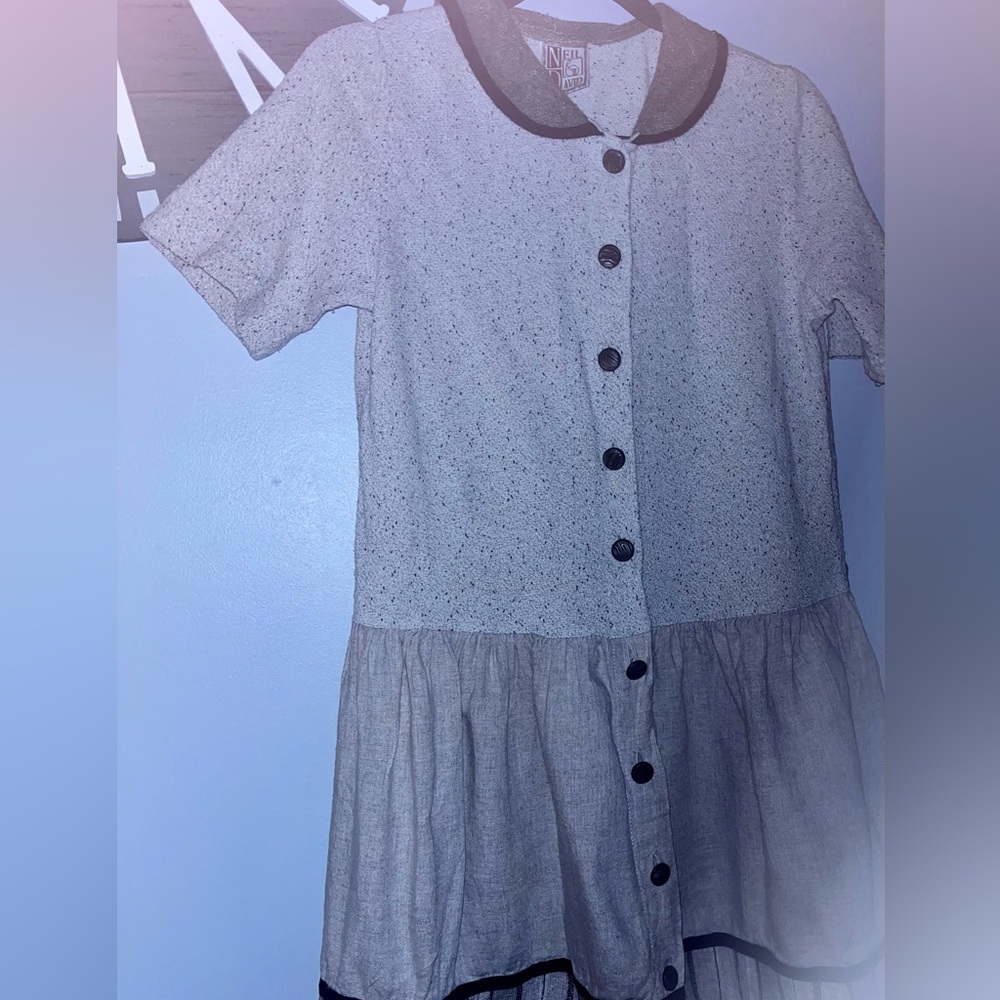 Neil & David cute button front dress size small